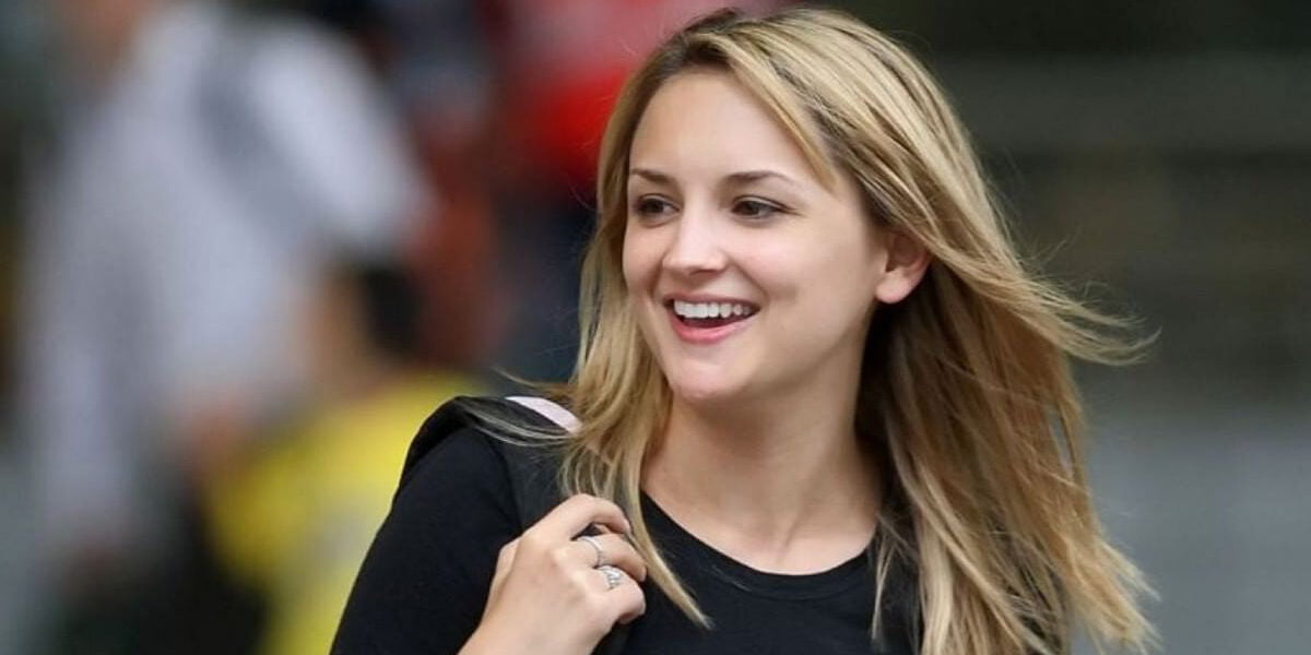 Phoebe Adele Gates: Bill Gates Daughter, Wiki/Bio, Education, Family