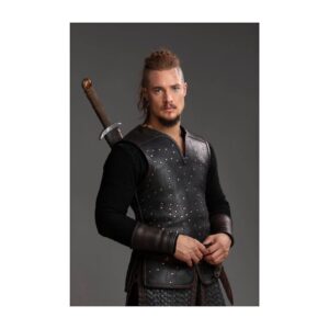 Alexander Dreymon net worth