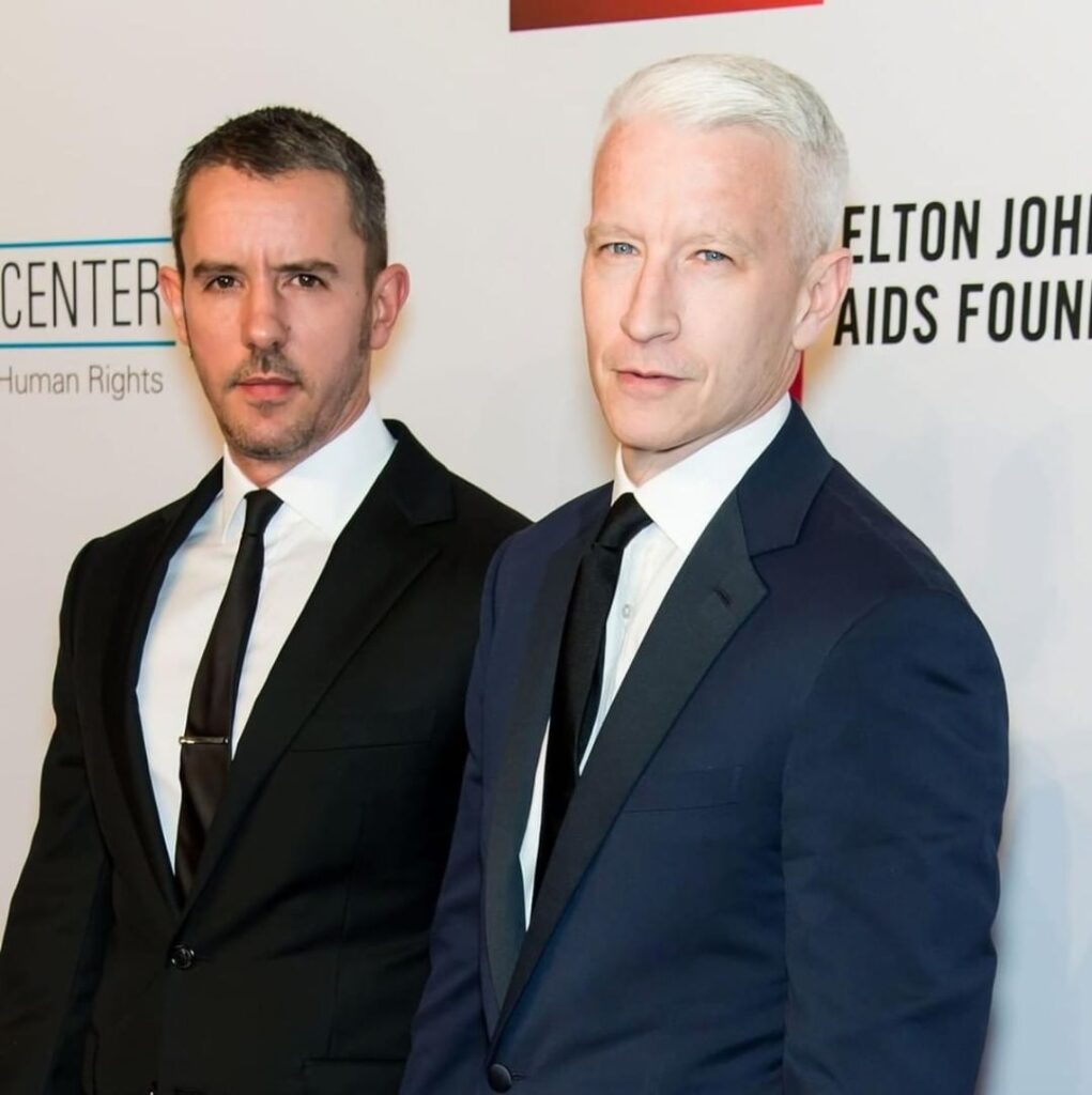 Anderson Cooper Partner Who Is His Husband Benjamin Maisani 