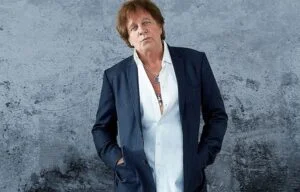 laurie money age