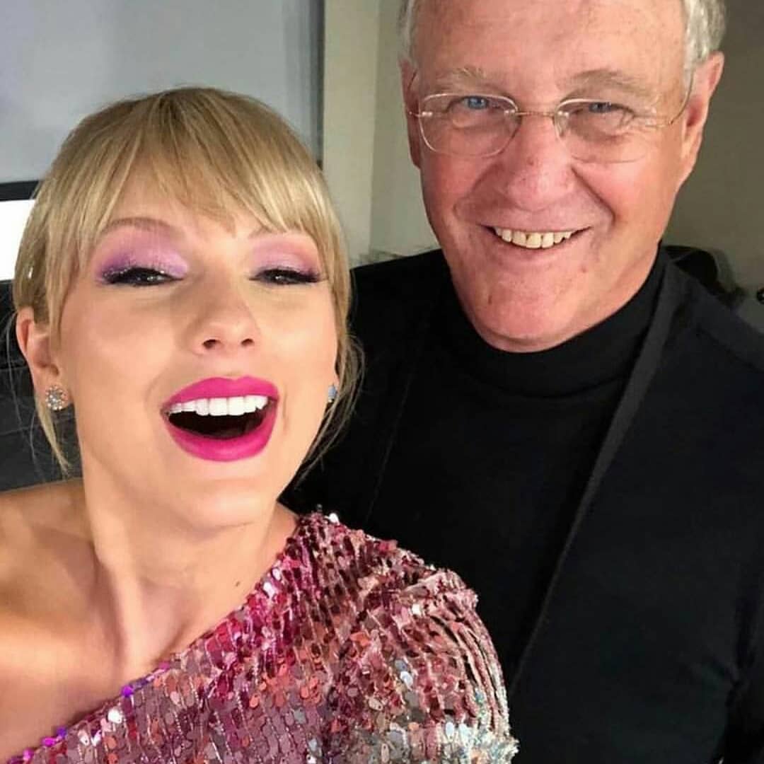 Taylor Swift Parents A Deep Dive Into The Lives Of Andrea And Scott Swift