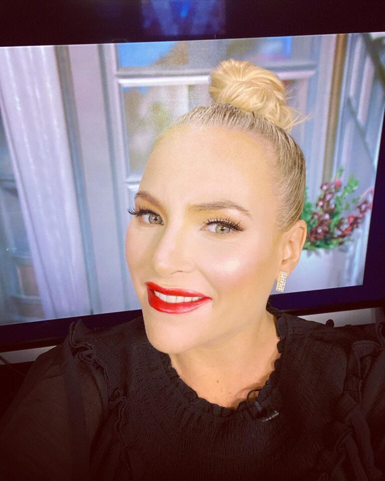 Meghan McCain | Bio, Age, Husband, Bikini Photos, Net worth and Career