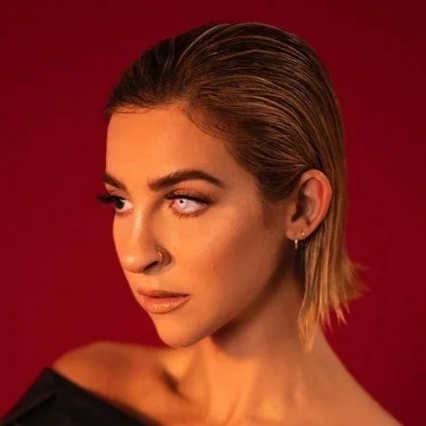 Gabbie Hanna