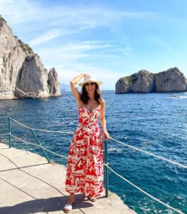 Kaitlan Collins Wiki/Bio, Career, Age, Husband, CNN, Bikini and Hot