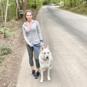 Shiri Spear | Wiki & Bio, Age, Instagram, Bikini Phots, Fox 25, Height